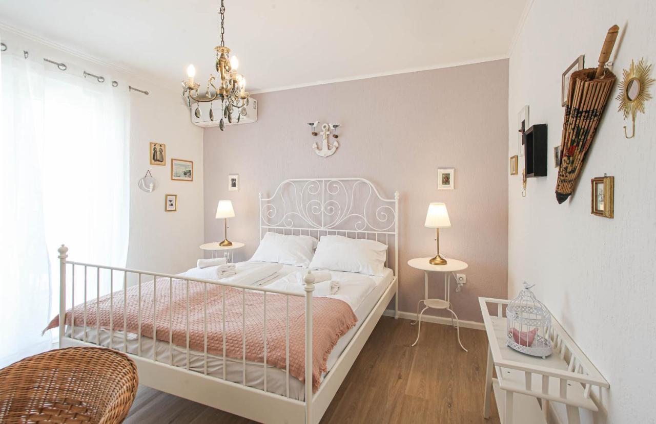 Sherlock'S Holidays Boutique Rooms Portoroz Luaran gambar