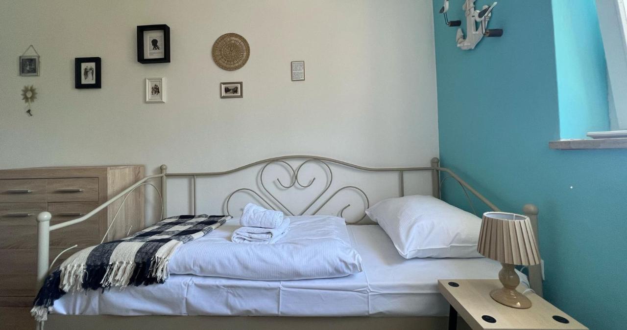 Sherlock'S Holidays Boutique Rooms Portoroz Luaran gambar